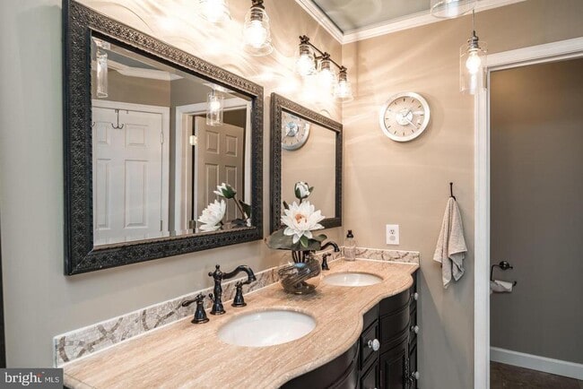 Building Photo - 1401 Windjammer Ct