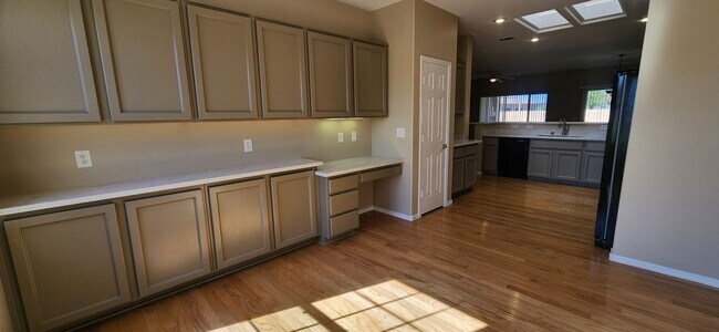 Building Photo - 2 bed 2 bath Franklin patio home in Sun City Anthem!