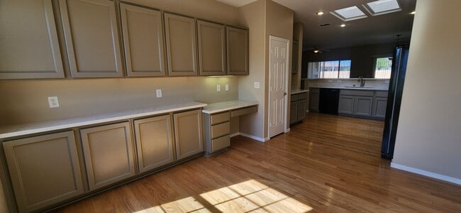 Building Photo - 2 bed 2 bath remodeled Franklin patio home in Sun City Anthem!