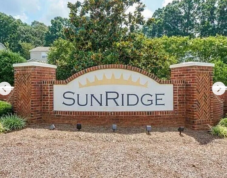 Building Photo - 107 Forest Ridge Rd