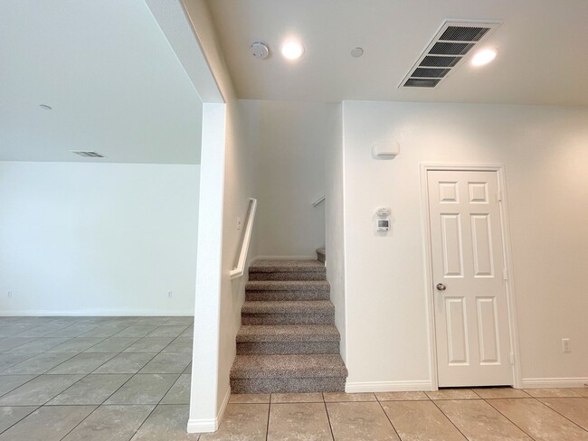 Building Photo - Two-Story 4-Bedroom Condo In Montclair's G...