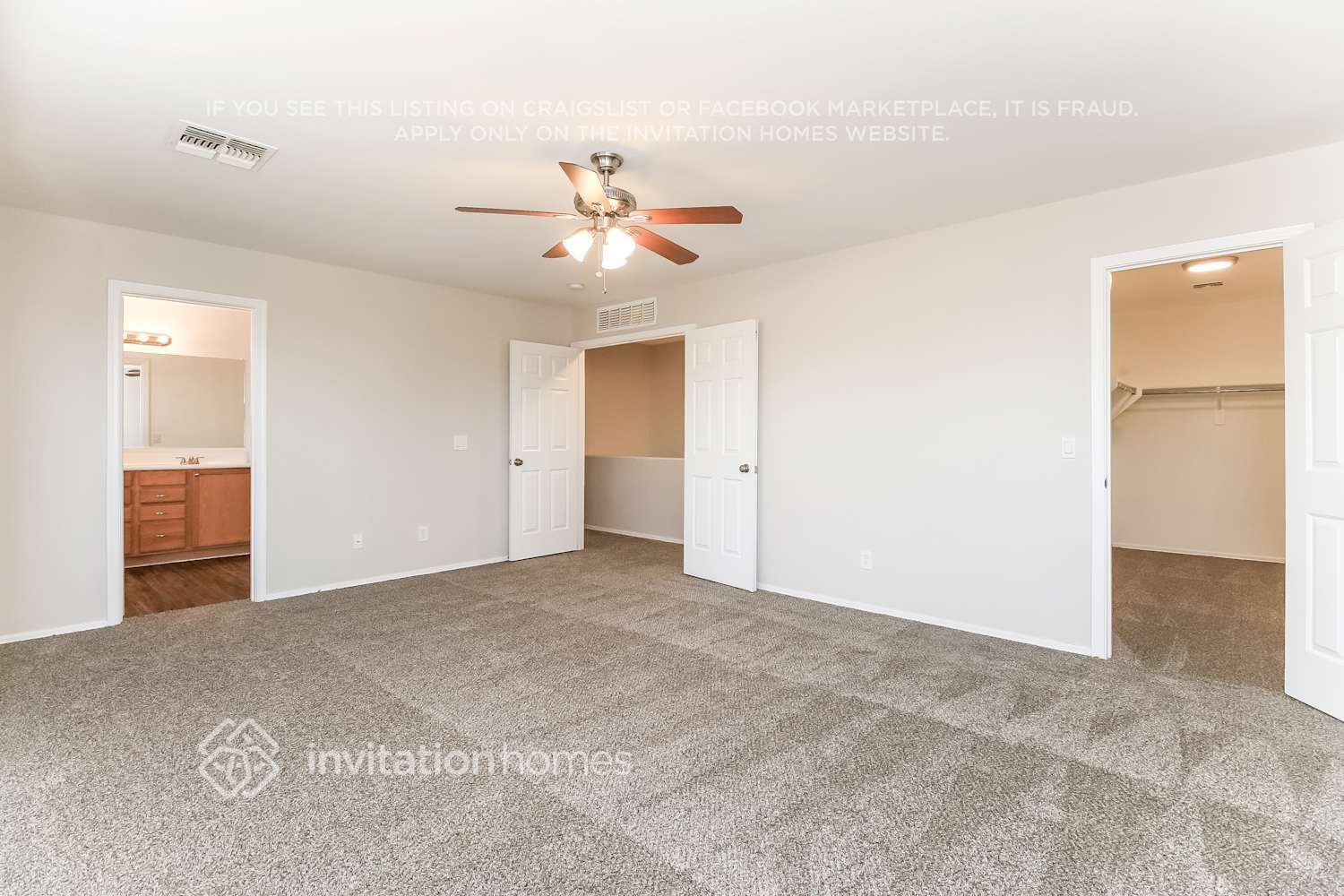 Building Photo - 2936 S Sierra Heights
