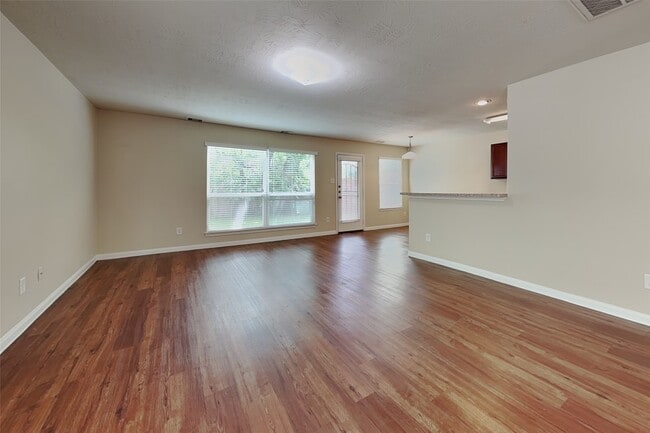 Building Photo - 15458 Bammel Oaks Ct