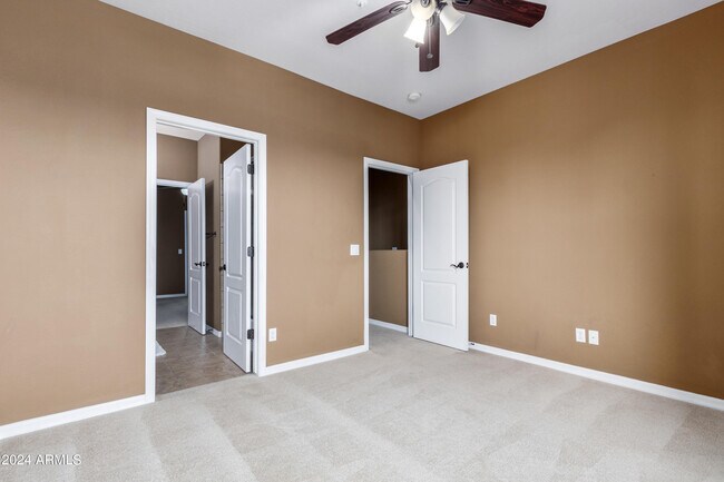 Building Photo - 17020 E Kiwanis Dr