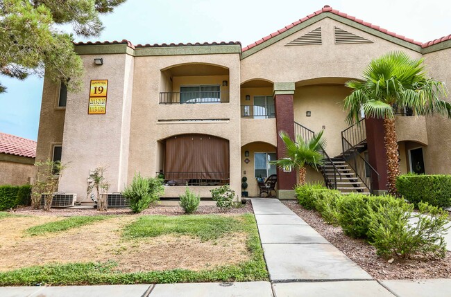 Building Photo - 7885 W Flamingo Rd