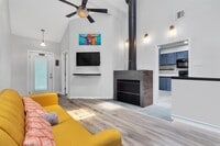 Building Photo - 2612 San Pedro St