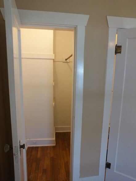 413 large bedroom closet - 413 S 8th St