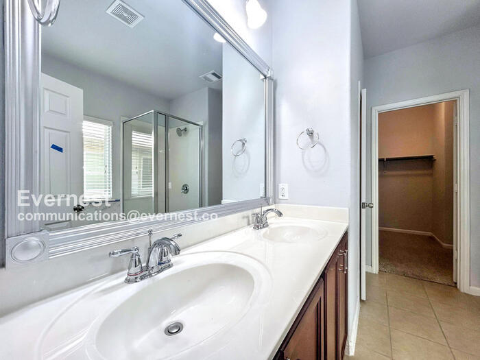 Building Photo - 817 Noatak Trail