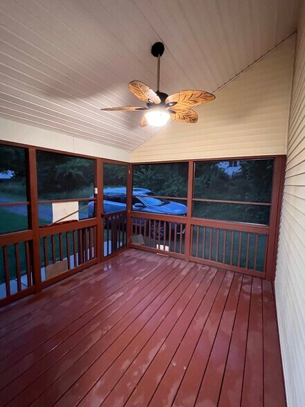 Building Photo - 117 Barbee Rd