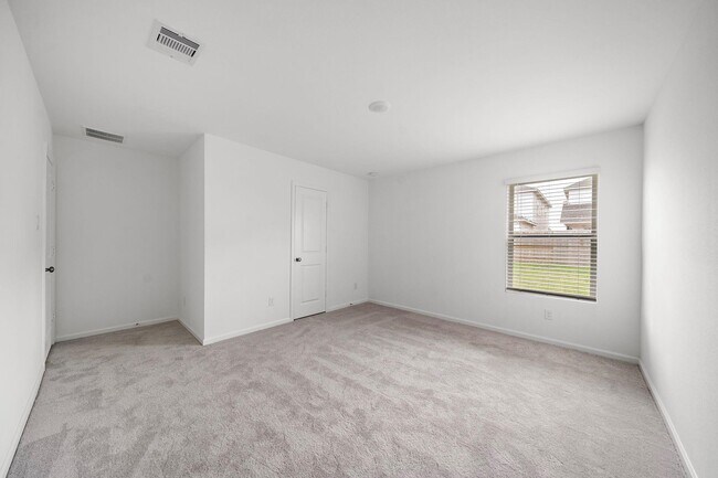 Building Photo - 27142 Breakaway Ln