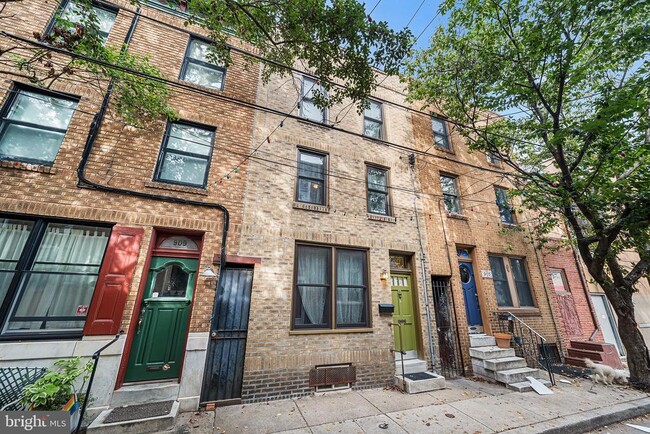 Primary Photo - 907 League St