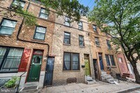 Building Photo - 907 League St