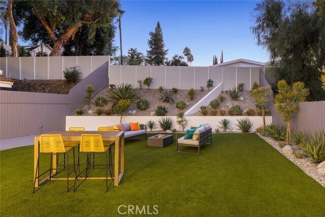 Building Photo - 4731 Topanga Canyon Blvd