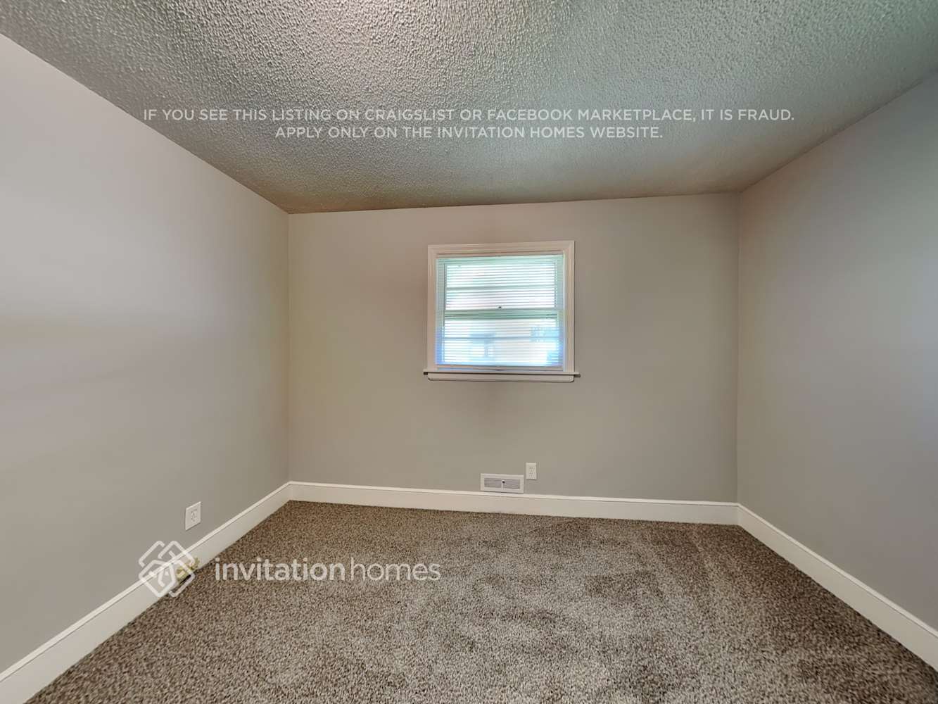 Building Photo - 1526 Plumcrest Dr