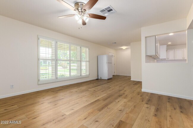 Building Photo - 1211 W Hayward Ave