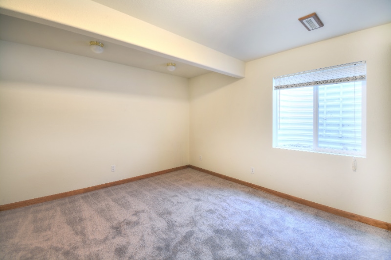 Building Photo - 7259 Coral Ridge Dr