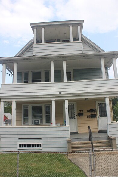 Building Photo - 79 2nd St