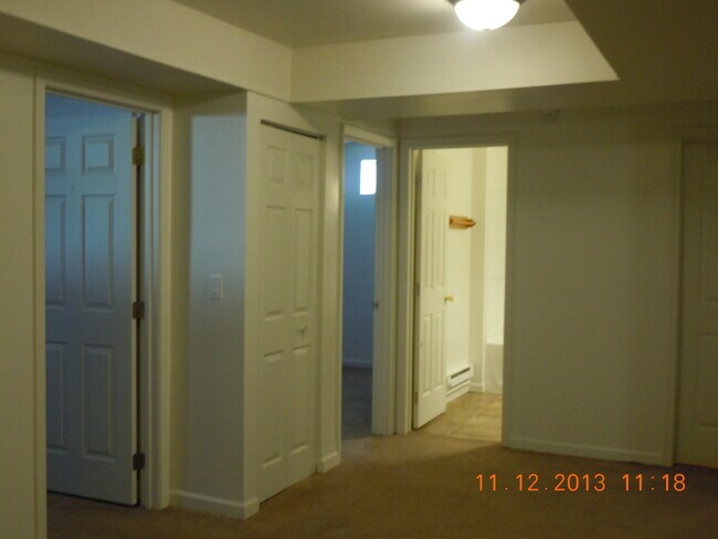 Building Photo - 314 5th St NW