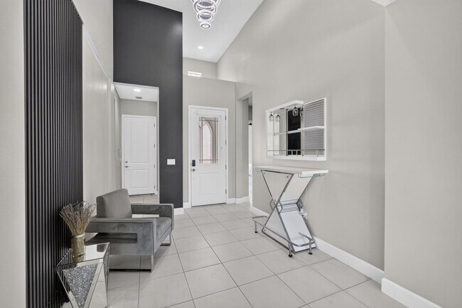 Building Photo - 16293 Melogold Dr