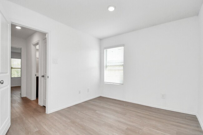 Building Photo - 18131 Mendocino Ridge Ln