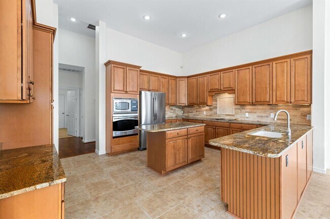 Building Photo - 7503 Clove Cove