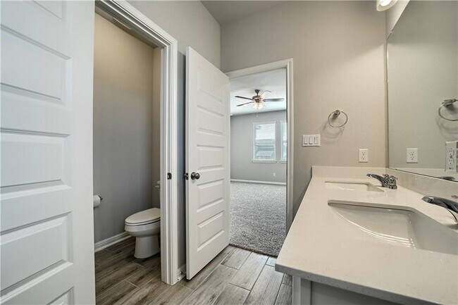 Building Photo - 2924 Sage Ranch Dr