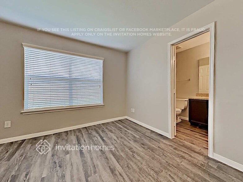 Building Photo - 18739 N Lyford Dr