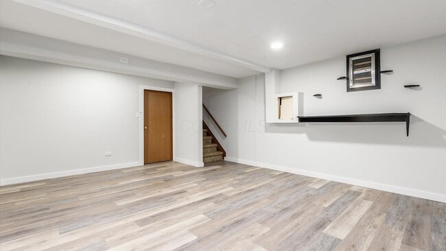 Building Photo - 824 Crofton Pl