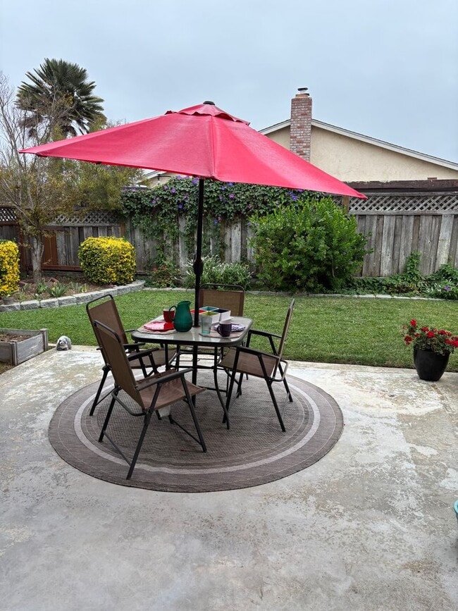 Building Photo - Beautiful Home in Watsonville - 55+ Community
