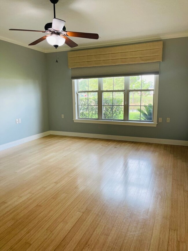 Building Photo - 3 Bedroom 2 Bath Home for Lease