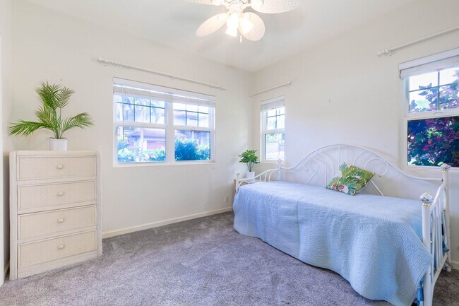 Building Photo - Kahana Ridge – Three Bedroom, Three Bathro...