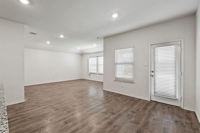 Building Photo - 714 Windmill St