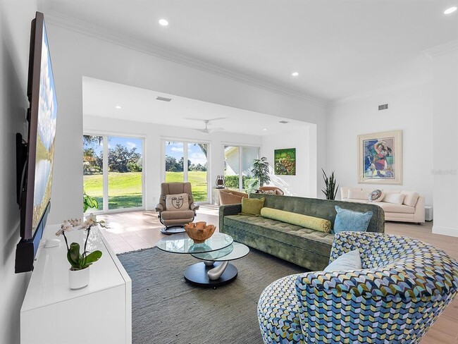 Building Photo - 4022 Penshurst Park