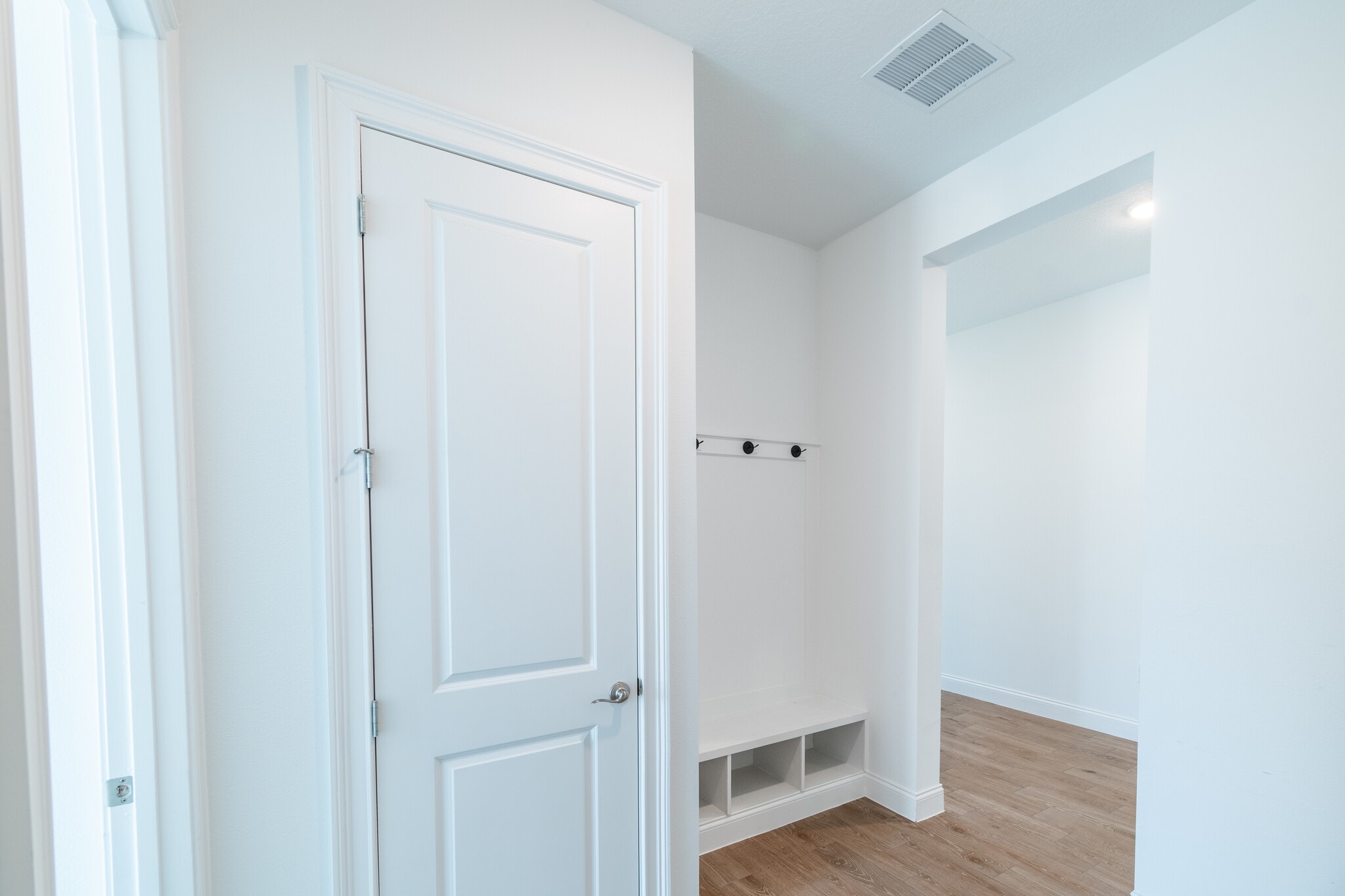 Building Photo - 3412 Armen Dr