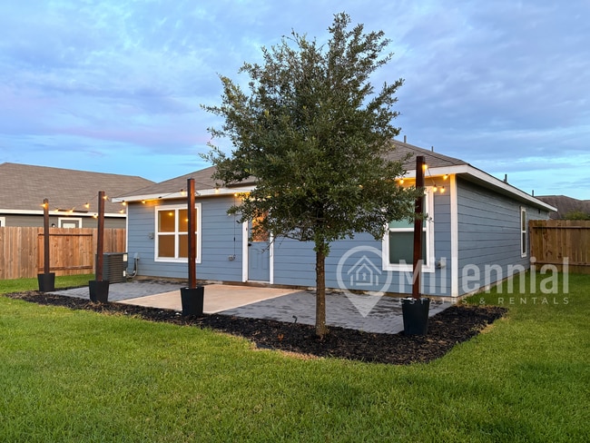 Building Photo - 24009 Wilde Dr