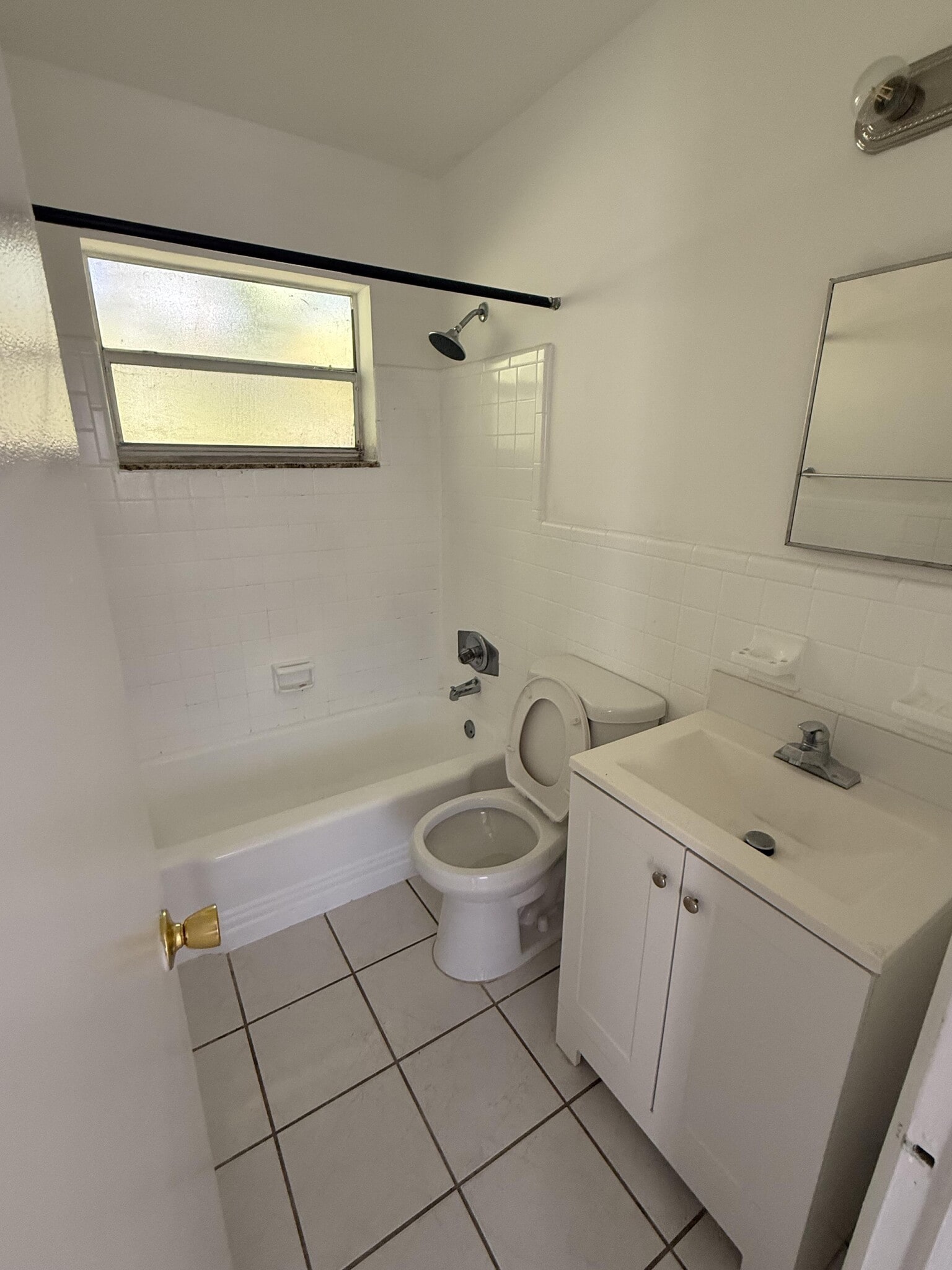 Building Photo - 2503 N Ocean Blvd