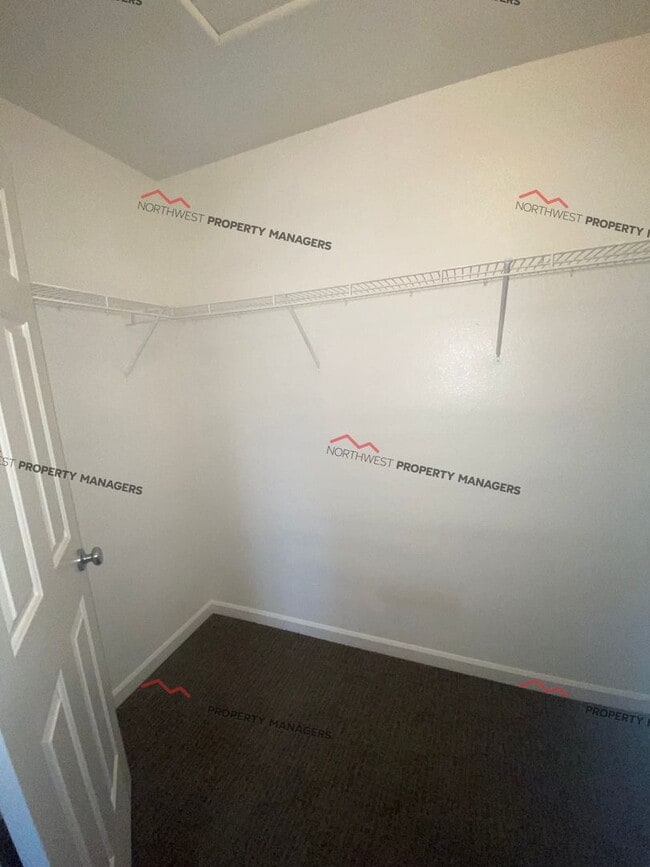 Building Photo - STATUS: *RENTED* | R256 | $2500