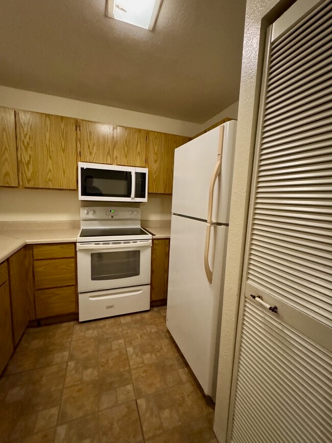 Large pantry cabinet for food and appliance storage. - 95-644 Hamumu St