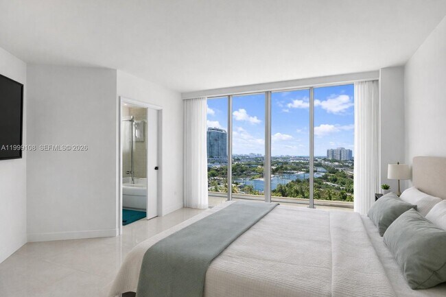 Building Photo - 7330 Ocean Terrace