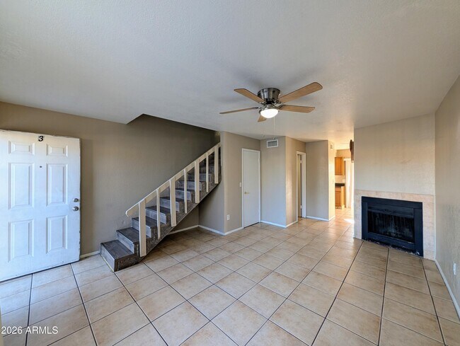 Building Photo - 9228 N 7th Ave