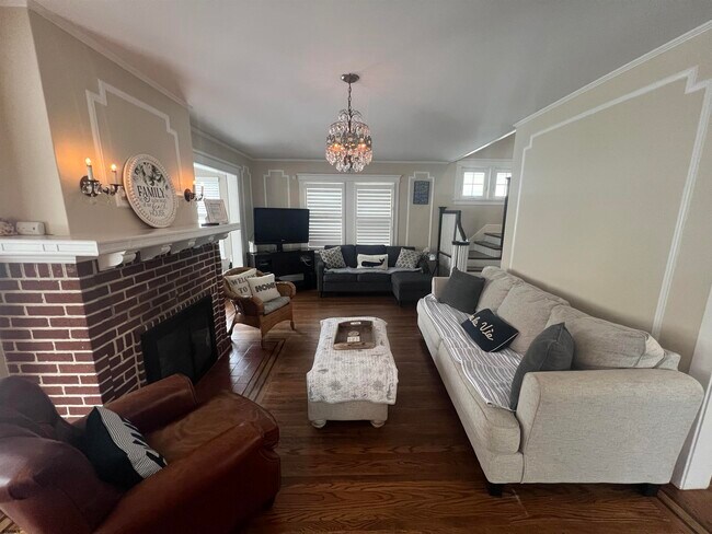 Building Photo - 29 N Hanover Ave