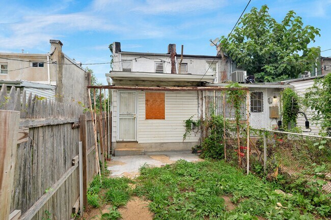 Building Photo - 2629 Dulany St