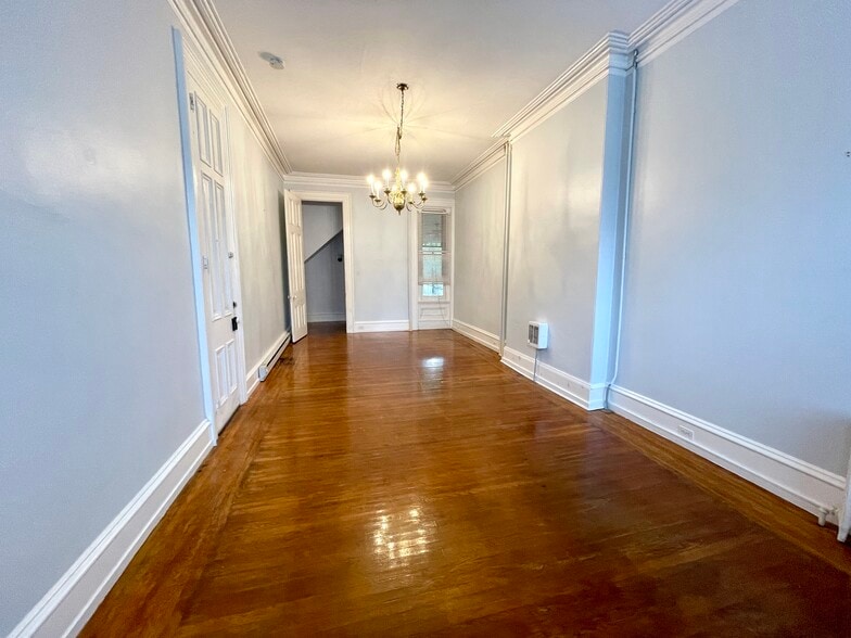 Building Photo - 1015 DeKalb St