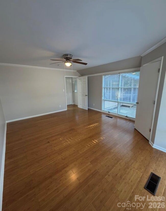 Building Photo - 4201 University Dr