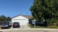 Building Photo - Nampa, 3Bd/2Bth/2Car, 1400Sqft, Bonus Rm, R.V. Parking,