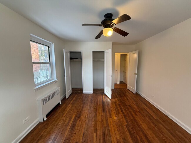 Building Photo - 194-01 37th Ave