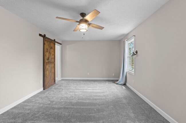 Building Photo - AVAILABLE NOW! Waterfront Living in Carmel!