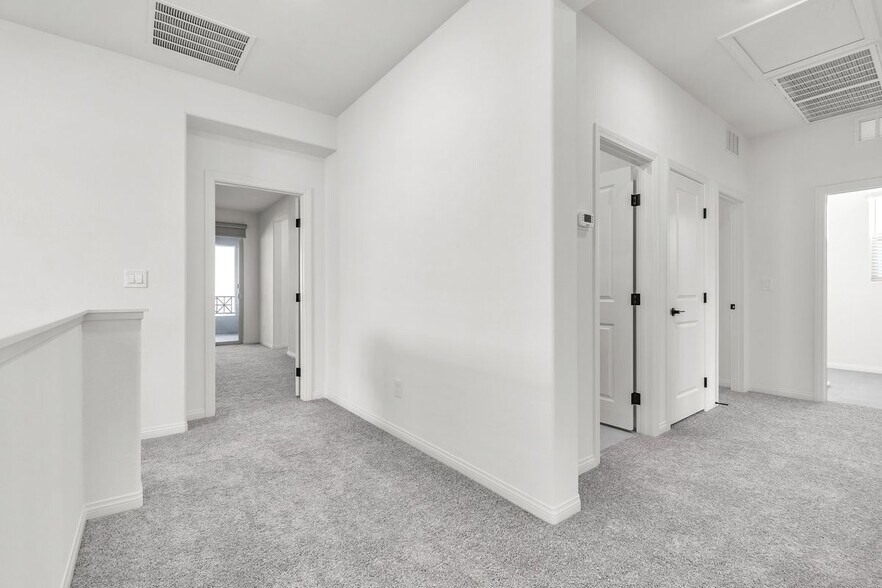 Building Photo - 584 La Vis Acrs Ln