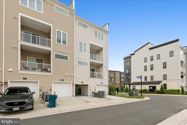 Building Photo - 23547 Neersville Cor Ter