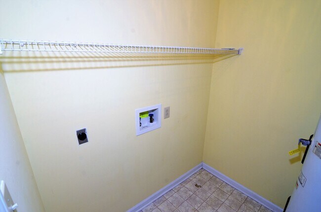 Building Photo - 1539 Hugh Hunter Rd